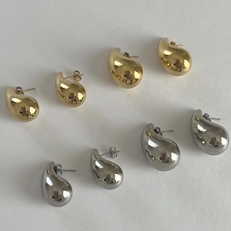 Kylie Drop Earrings - Image 3