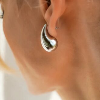 Kylie Drop Earrings