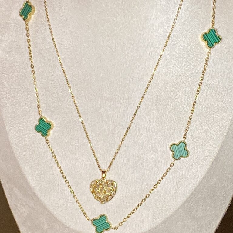 Clover Necklace - Image 3