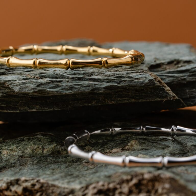 Steel Bones Handcuff