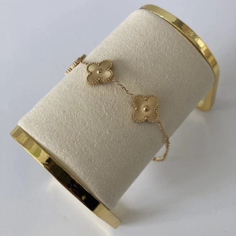 Golden Clover - Image 2