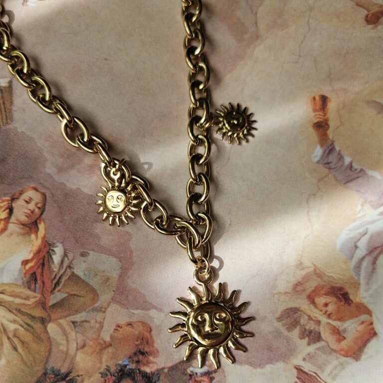 Sun Kiss Chain Necklace
