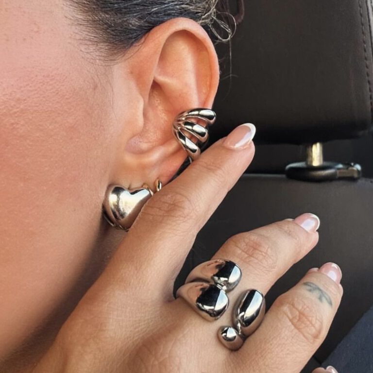 Spiral Flow Ear Cuff - Image 2