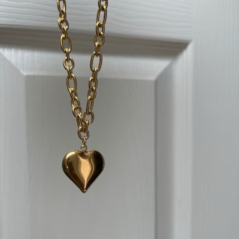 Golden Heartline Necklace