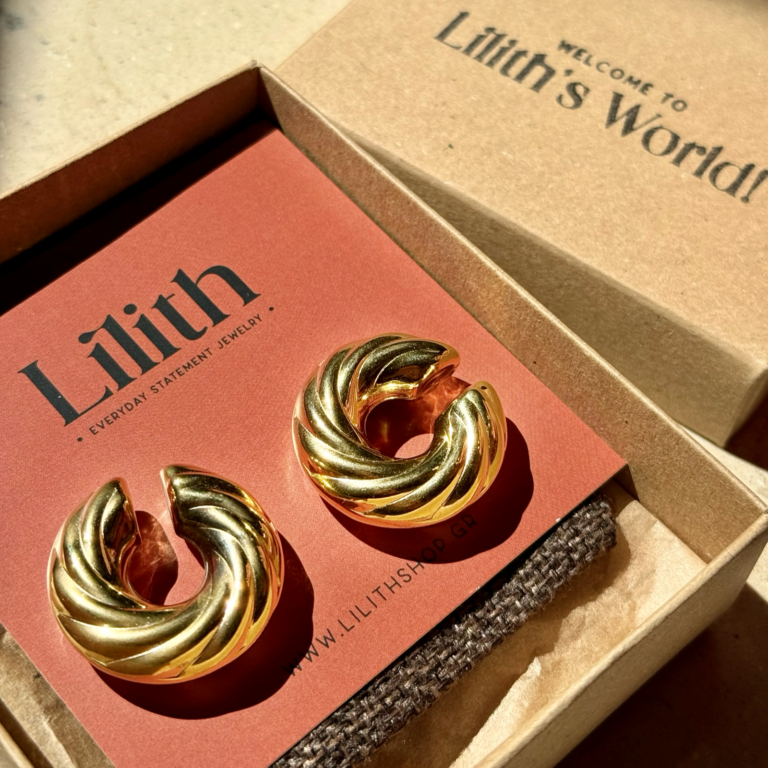Bold Twist Ear Cuff - Image 3