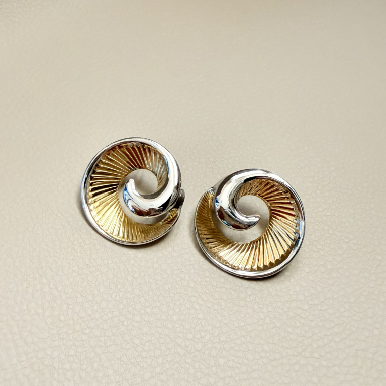 Spiral Shine Earrings