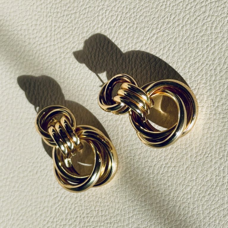 Infinity Knots Earrings - Image 4