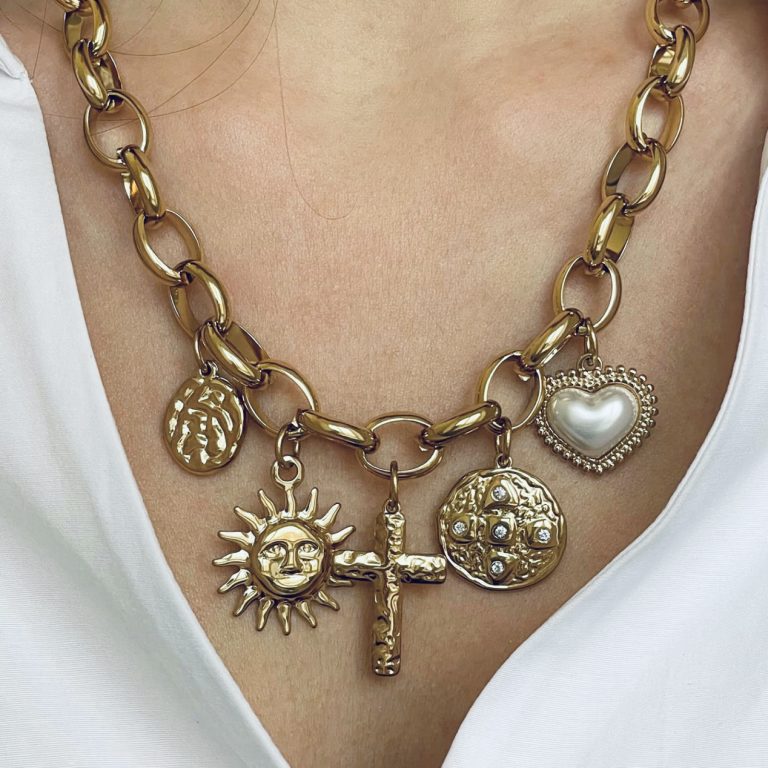 Lilith Chain Necklace - Image 2