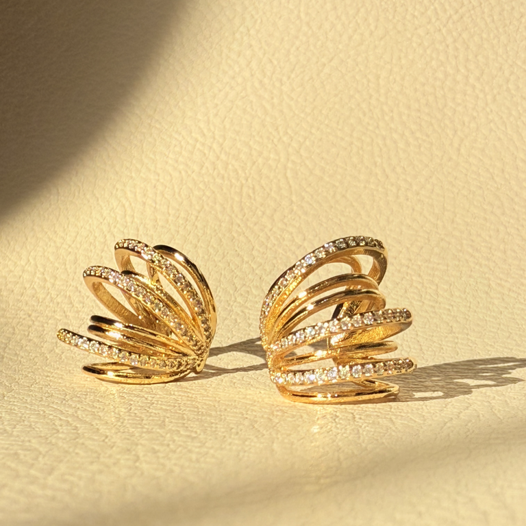 Galaxy Claws Ear Cuffs - Image 2