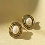Pearl Medallion