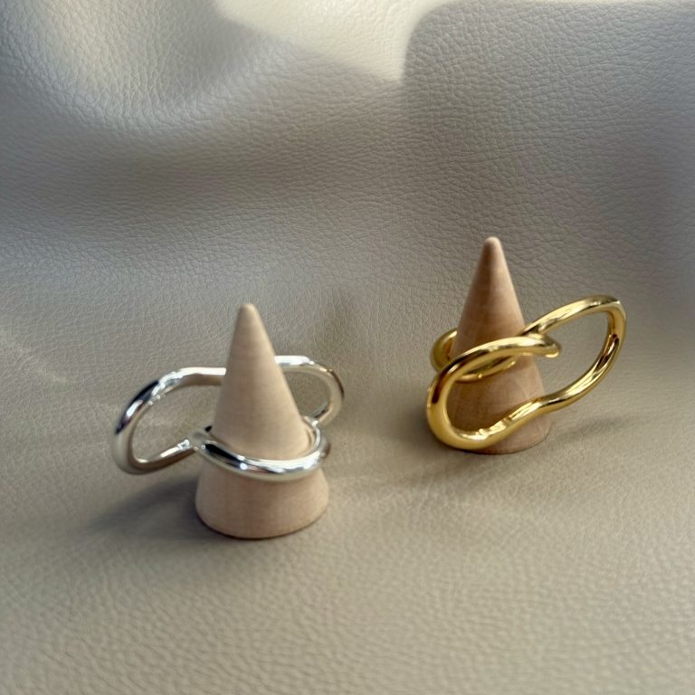 Infinity Loop Ring - Image 5